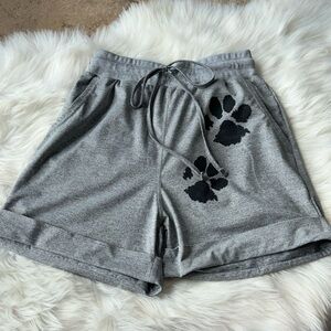 🐾 PAW-PRINT SHORTS